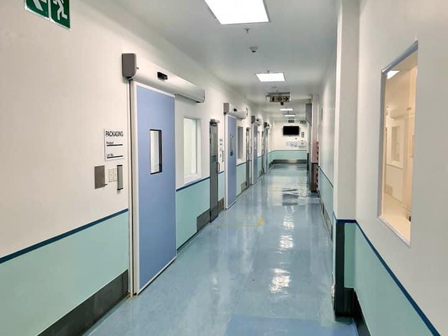 MC Automations Automatic doors in a hospital ward corridor